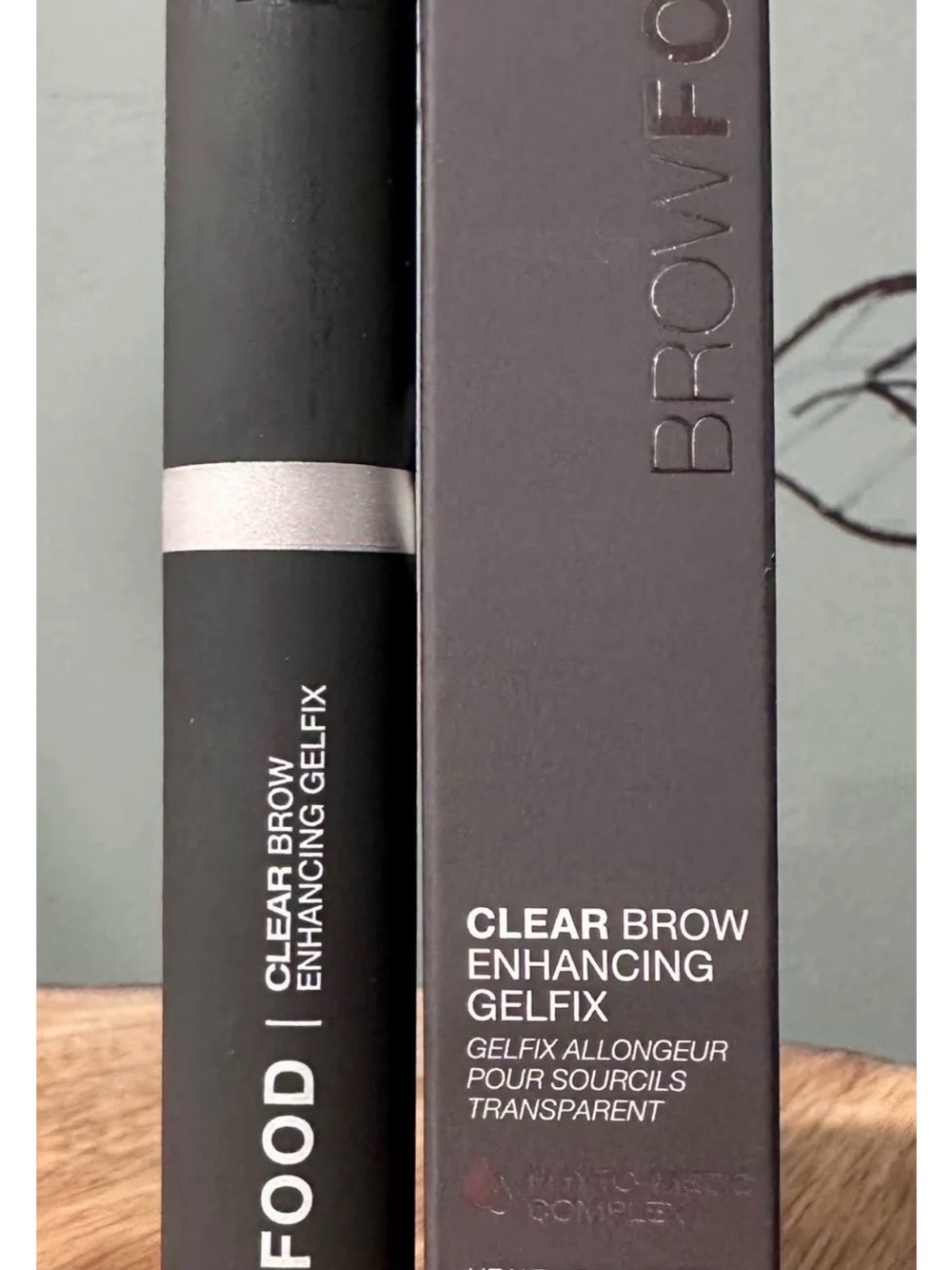 LashFood BrowFood Clear Brow
Enhancing GelFix (0.27 fl. oz.)